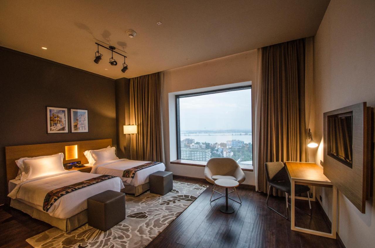 Altair Boutique Hotel 加尔各答 外观 照片
